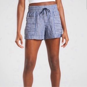 NWT Athleta Cabo Tide Linen shorts, US size 6